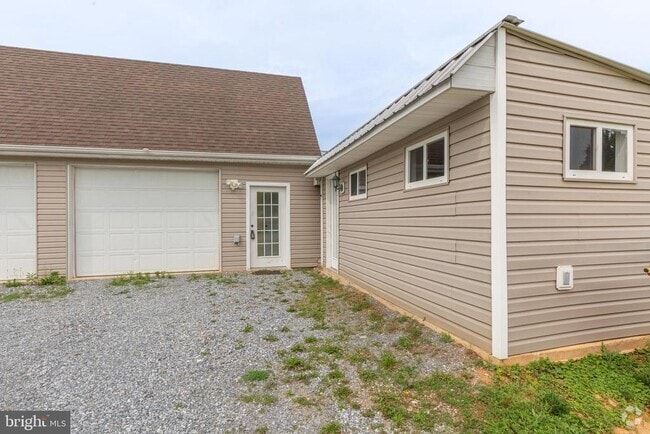Building Photo - 150 Avon Bend Rd Rental