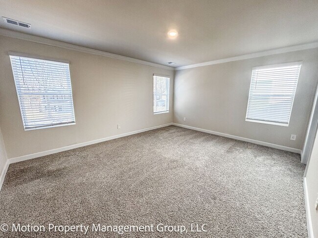 Photo - 5041 Kellaher Pl