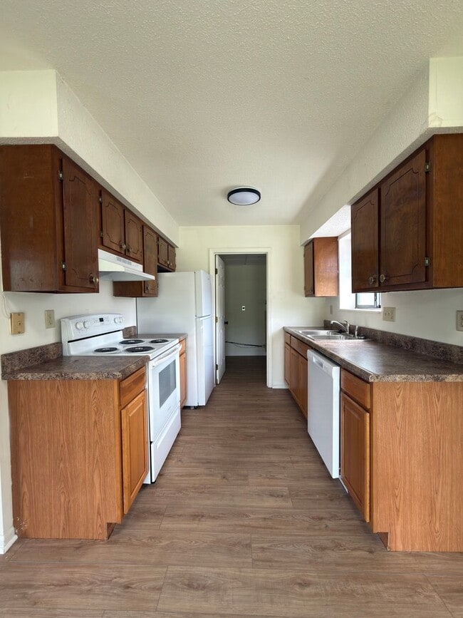 Photo - 11960 Meadowview Ln Unit 7