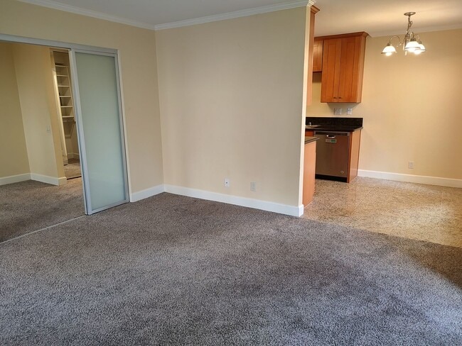 Photo - Villa La Jolla Condo in the Heart of it All!