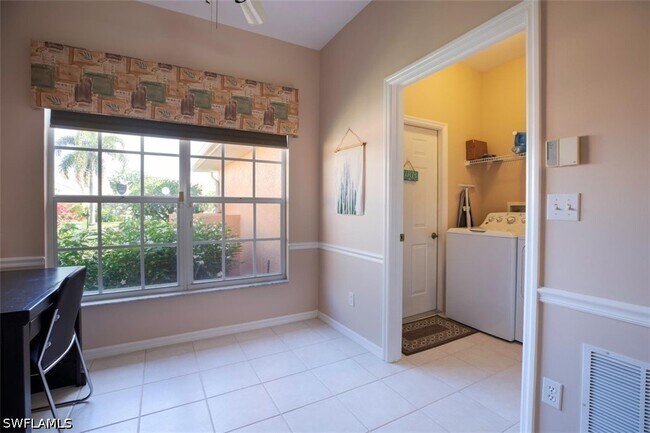 Photo - 7030 Lone Oak Blvd