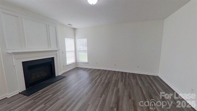 Photo - 2014 Rosewater Ln