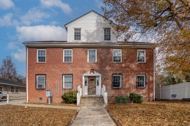 Photo - 814 Sunset Ave Unit Apt #1