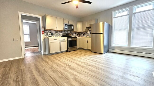 Photo - 158 Main St Unidad Apt. A