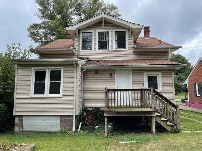 Photo - 2923 Melrose Ave NW Unidad Up