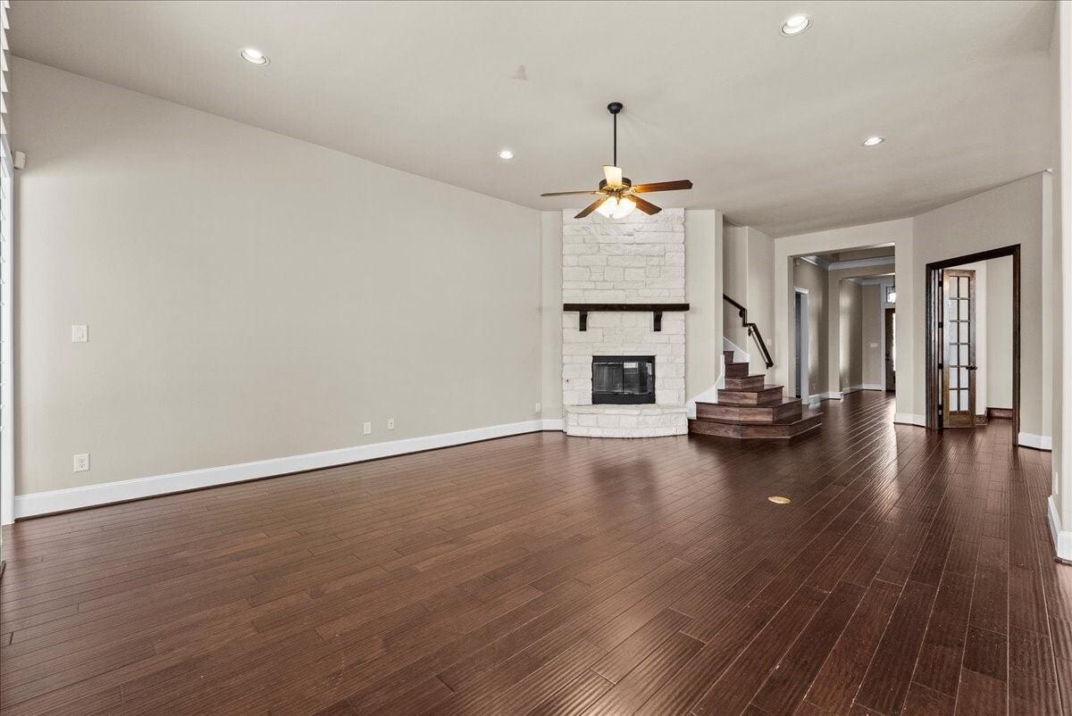 Photo - 1117 Hancock Springs Ln