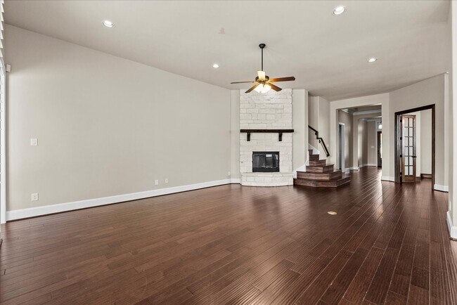 Photo - 1117 Hancock Springs Ln