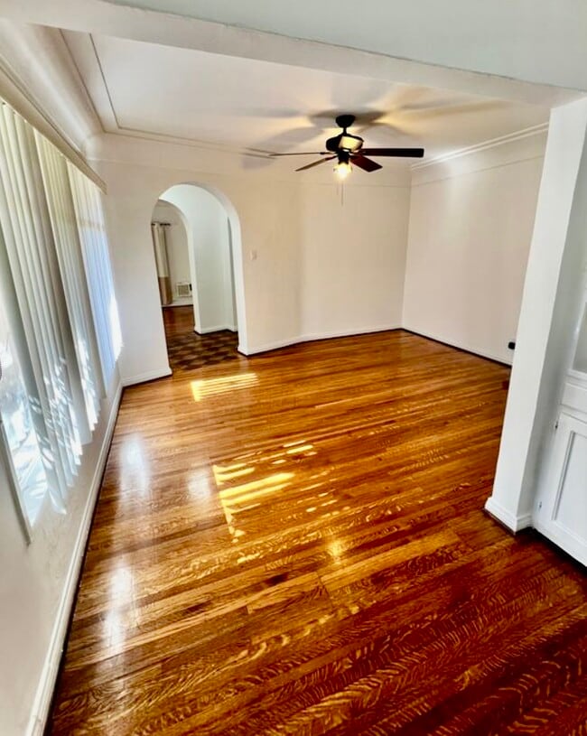Photo - 1452 S Sherbourne Dr
