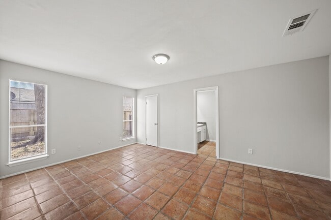 Photo - 4343 Willow Beach Dr