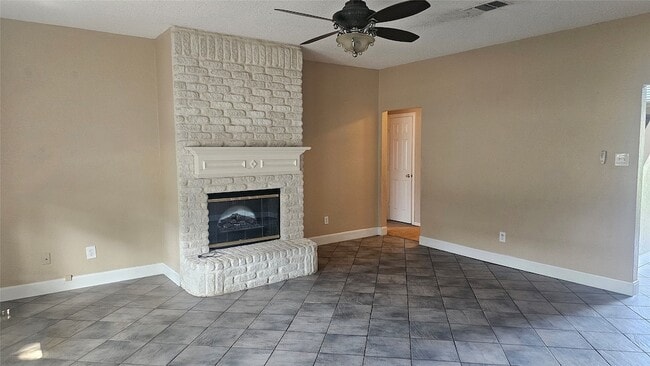 Photo - 4902 Landrun Ln