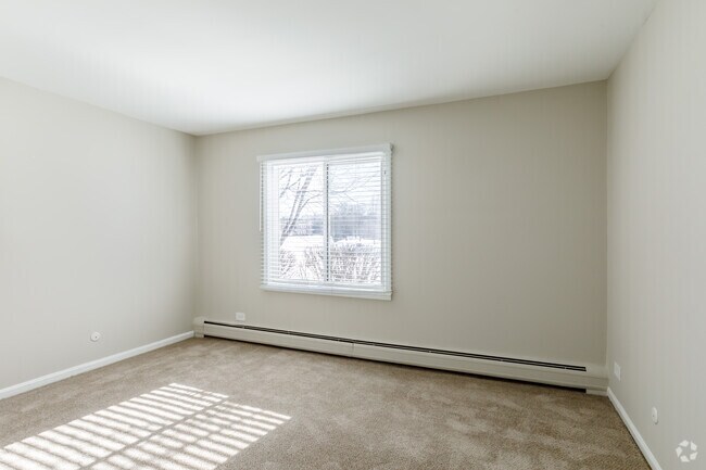 1BR, 1BA - Bedroom