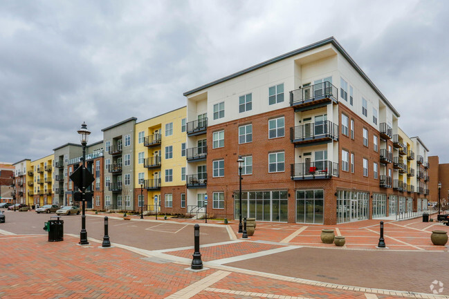 The Marcum Apartments - MAR