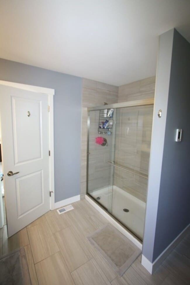 Photo - Modern and Spacious 4 Bedroom Condo in East Anchorage!