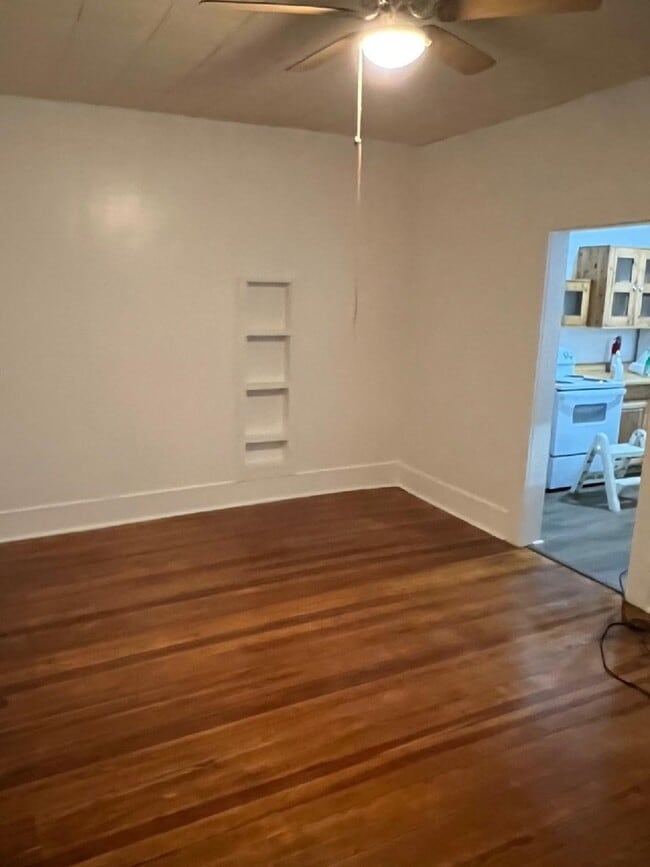 Photo - 820 Wheless Ave