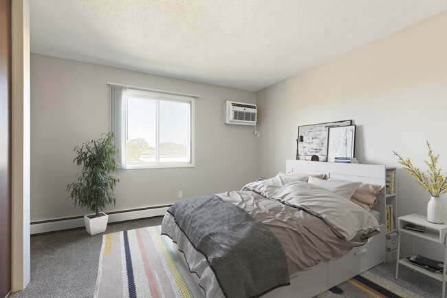 Photo - Bradley House Apartments