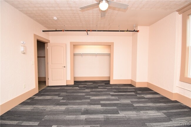 Photo - 152 Court St