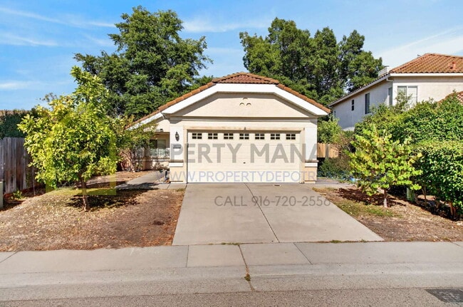 Building Photo - Charming 3-Bedroom Home with 2 Baths