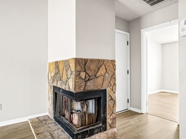 Photo - 115 Susan Dr Unit B