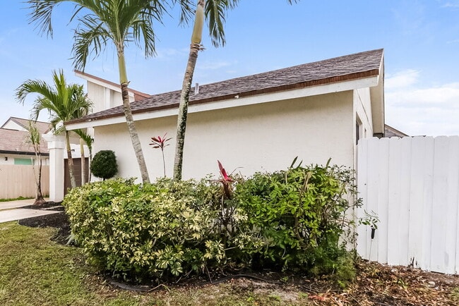 Photo - 11416 Whisper Sound Dr