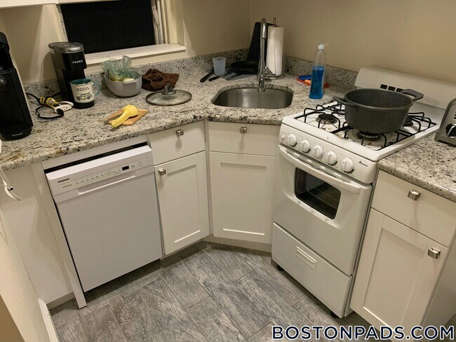 Photo - 1189 Commonwealth Ave Unit 14