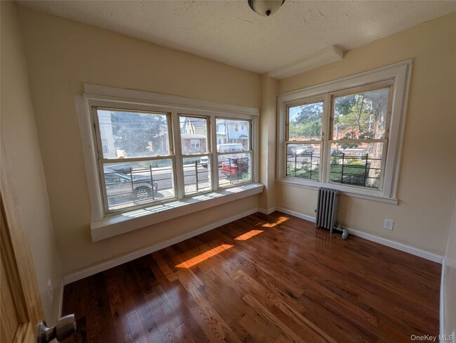 Photo - 205-11 110th Ave Unit 1st floor