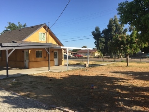 Photo - 3 bedroom/2 bath house WIL VERY LARGE LOT