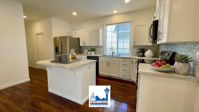 Photo - Step Inside To This Spacious & Comfortable 3-Bedroom Home!