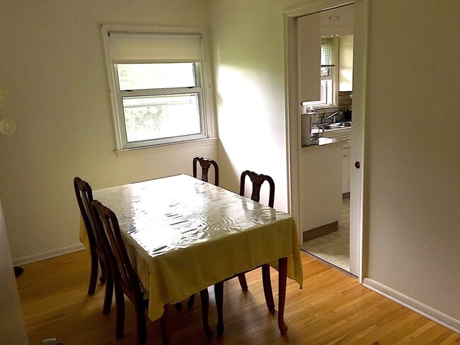 Photo - Great Home W/Detached Garage, Close to Campus!