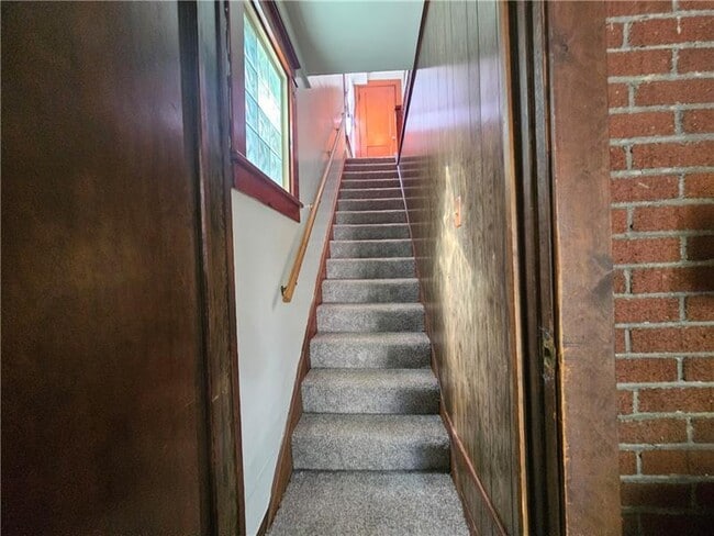 Photo - 1127 Highland St