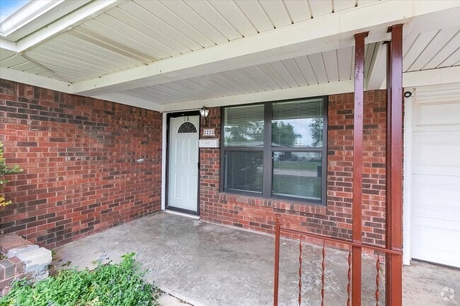 Building Photo - 2228 SW 61st Terrace Rental