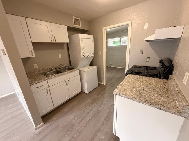 Photo - 6802 W Glendale Ave Unit 8