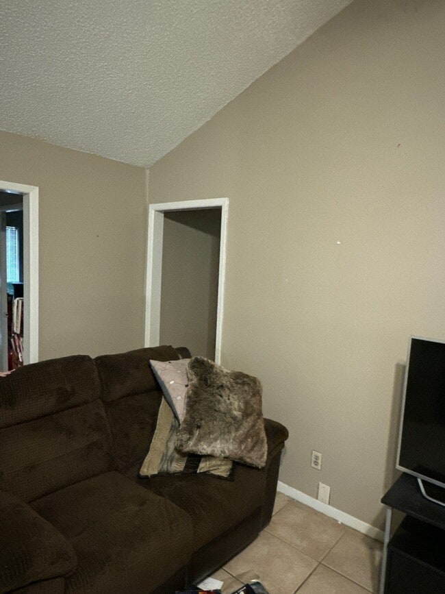 Photo - 5222 Valleyview Dr