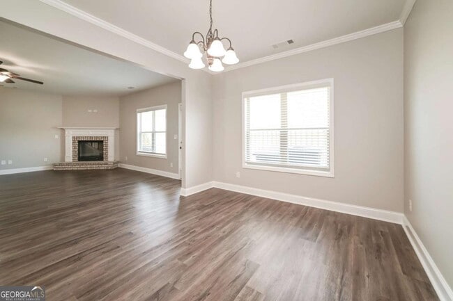 Photo - 2194 Bridgewater Pass