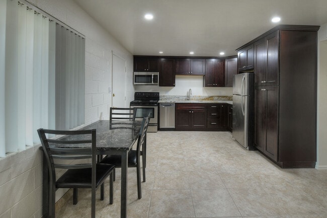 Photo - University Fremont Apartments