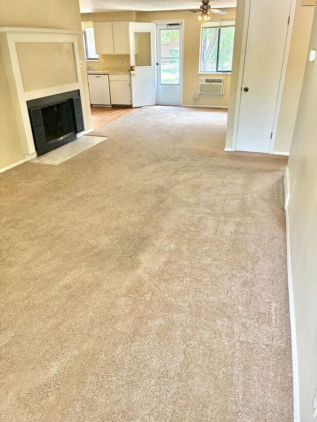 Photo - Lovely 2 Bedroom/1 Bath Duplex with Attached 1 Car Garage on Cul-de-sac in Loveland, CO