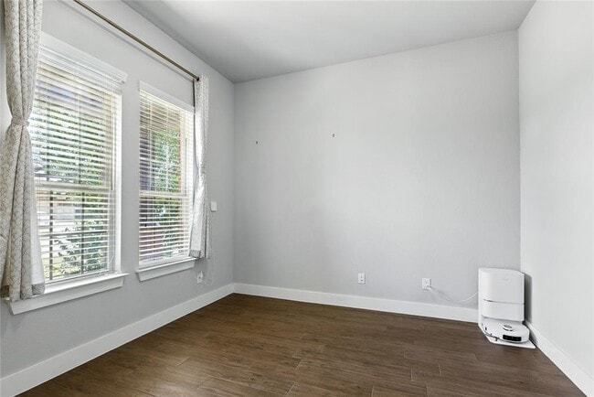 Photo - 3500 Winter Wren Way