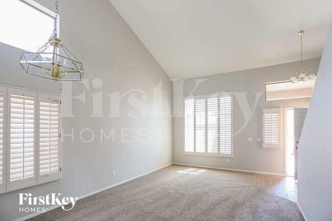 Photo - 15874 W Mohave St