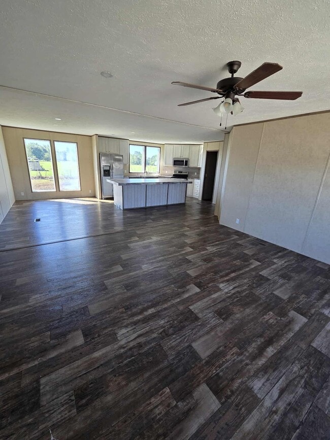 Photo - 202 Harvey Rd