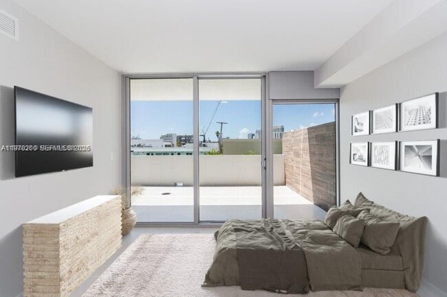 Photo - 1201 20th St Unit 312