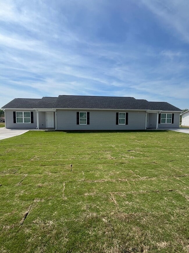 Building Photo - 494 State Rd S-42-2289