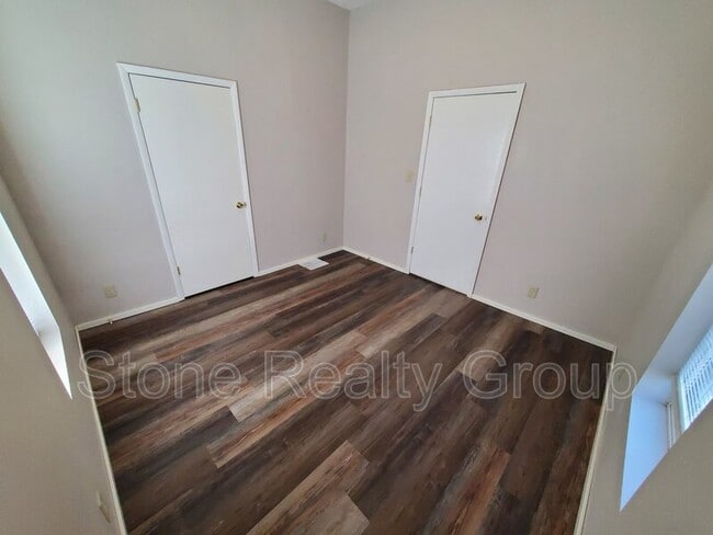 Photo - 1657 5th Ave