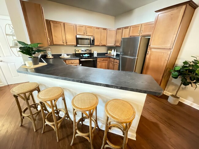 Photo - 3BD/3BA For Rent In Bluffs East Condo Unit 206