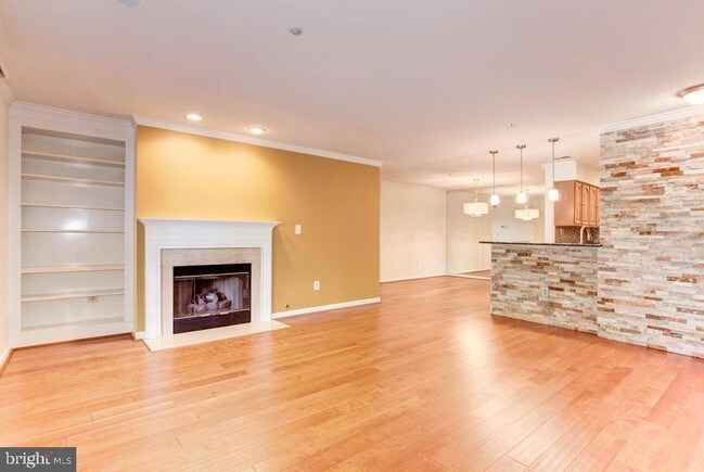 Photo - 6101 Wigmore Ln Unit C