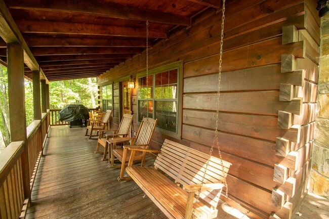 Photo - 423 Laurel Creek Road