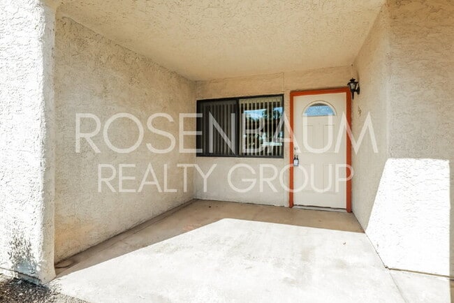 Photo - Spacious 1-bedroom, 1-bath downstairs apar... Unit APT 139