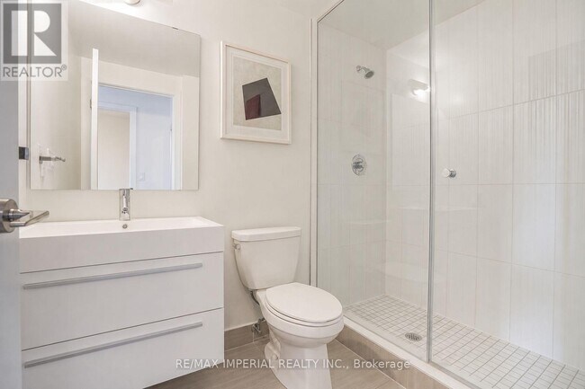 Photo - 297 College St Unit 603