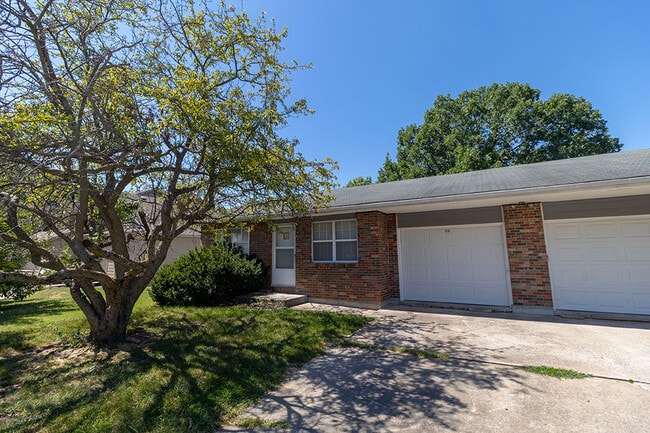 Building Photo - 3415 Balboa Ln