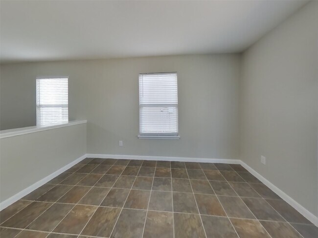 Photo - 10914 Tipton Oaks Dr