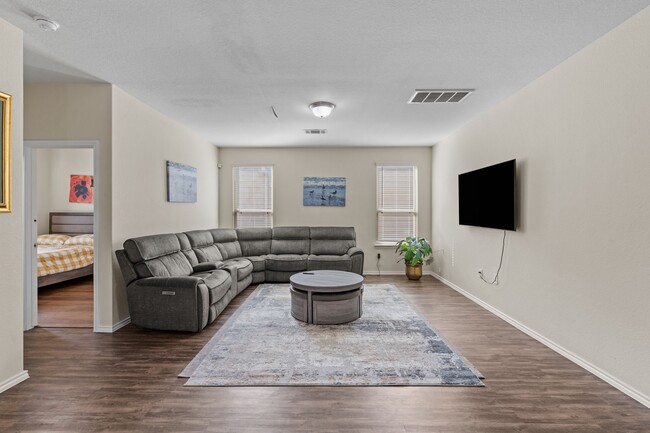 Photo - 14714 Sierra Garden Dr