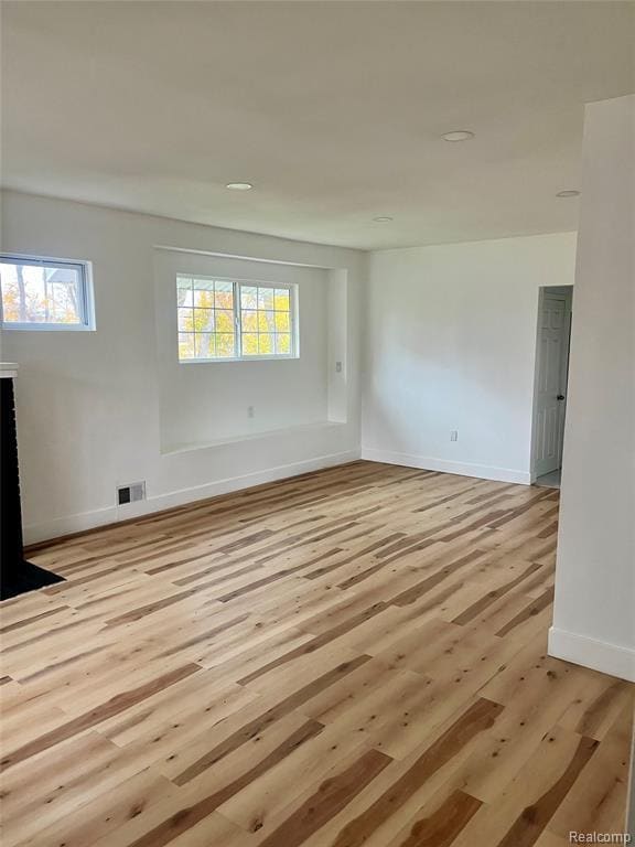 Photo - 11160 Charlemagne Ave